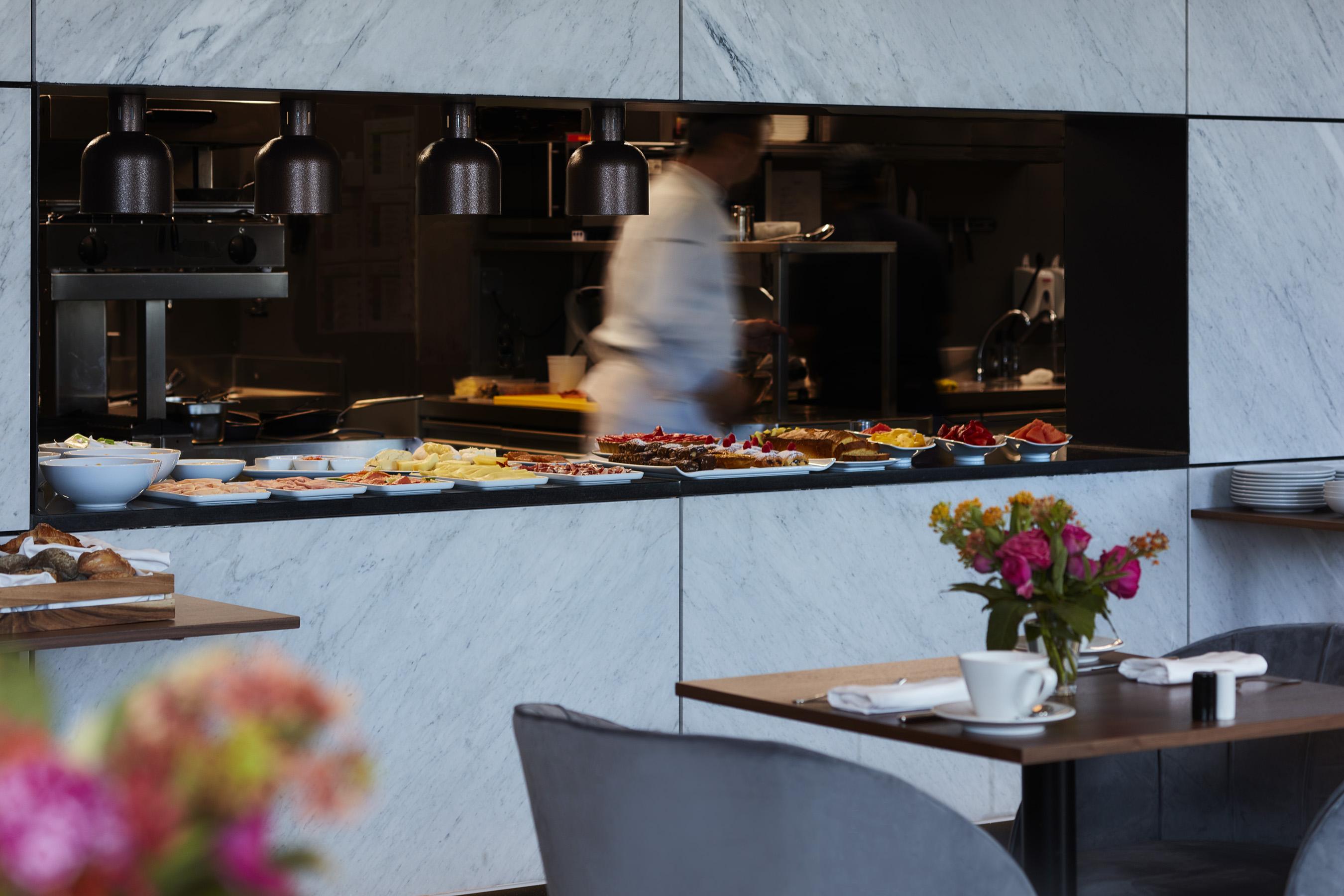 路米亚罗斯水疗酒店 Lisboa 外观 照片 The kitchen at the restaurant