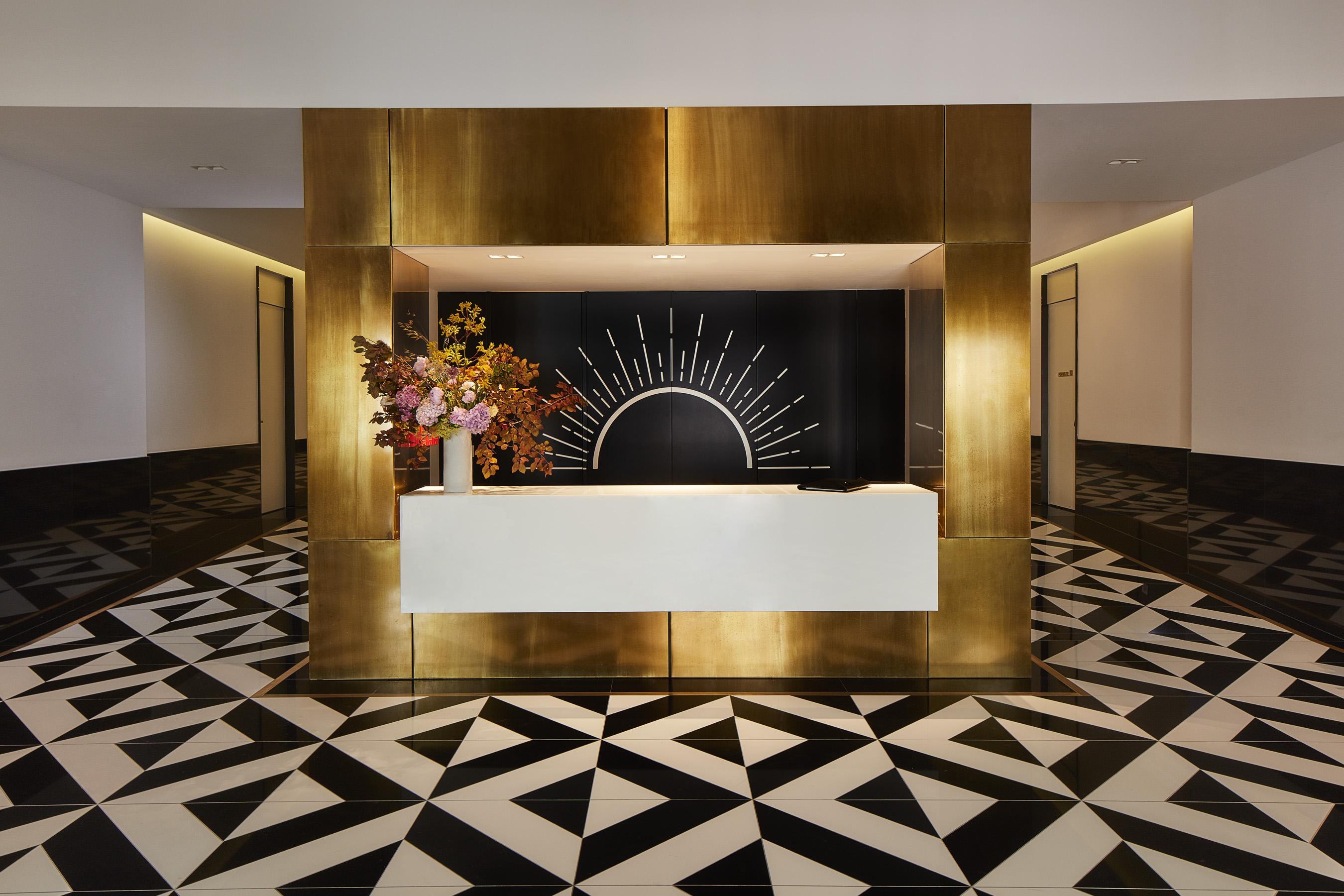 路米亚罗斯水疗酒店 Lisboa 外观 照片 The lobby of the Standard London